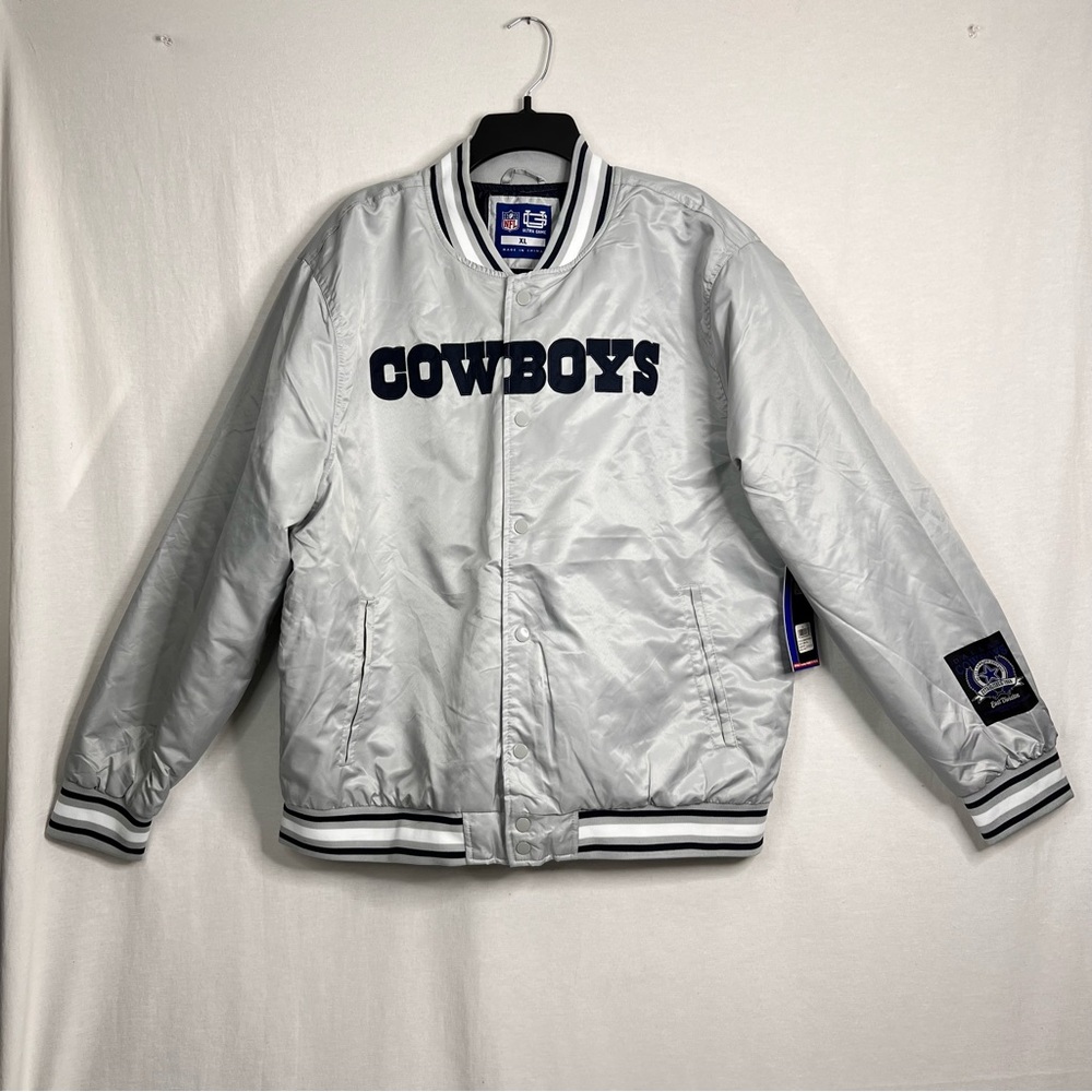 Dallas Cowboys Ultra Game Quilt Lined Knit Trim Silver Varsity Men’s Jacket XL